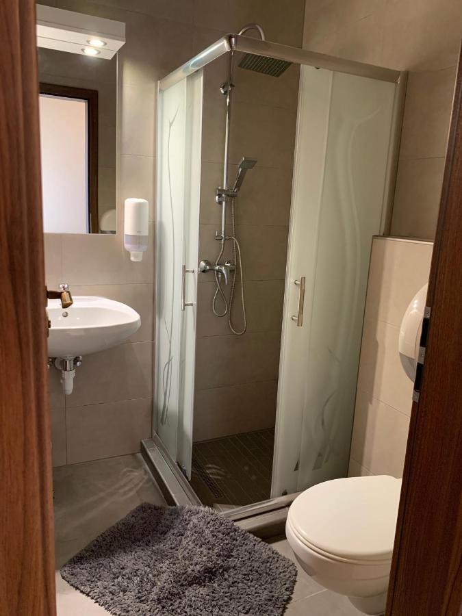 שיופוק Balaton Apartmanhaz מראה חיצוני תמונה