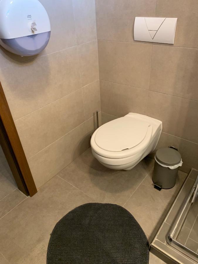 שיופוק Balaton Apartmanhaz מראה חיצוני תמונה