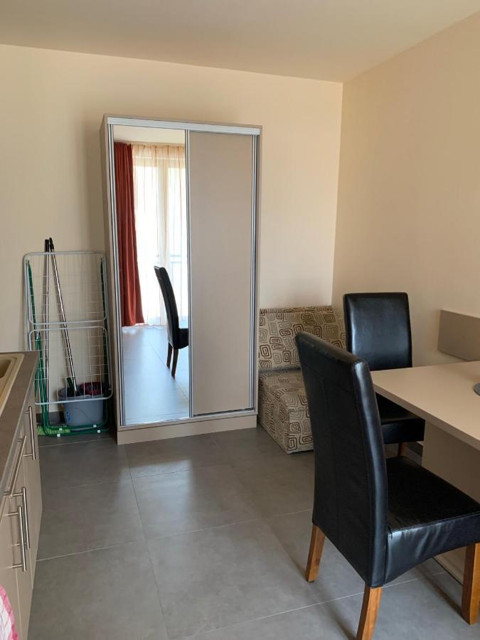 שיופוק Balaton Apartmanhaz מראה חיצוני תמונה
